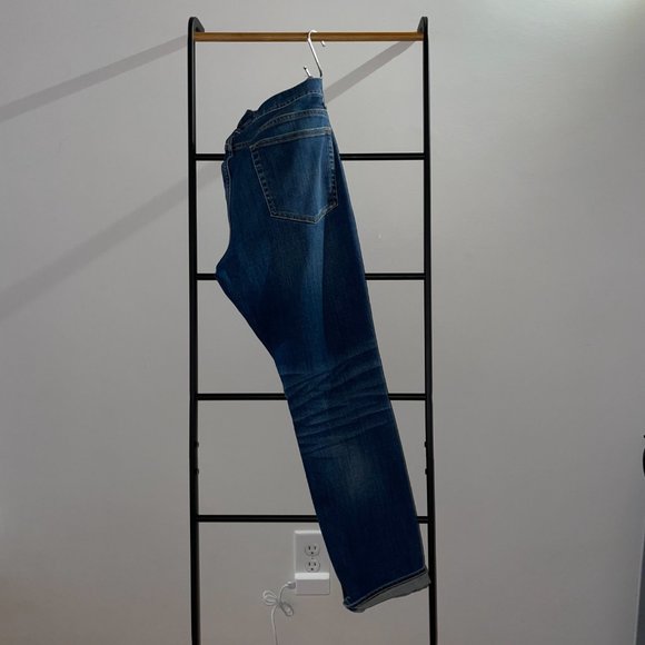 J. Crew Men's Straight Fit Sutton Jean 30/30 - Picture 2 of 3